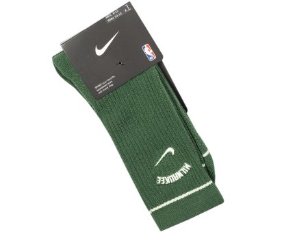 Nike Milwaukee Bucks Courtside NBA Socks Fashion