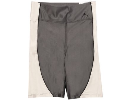 Women s Jordan Essentials Bike Shorts Online Sale